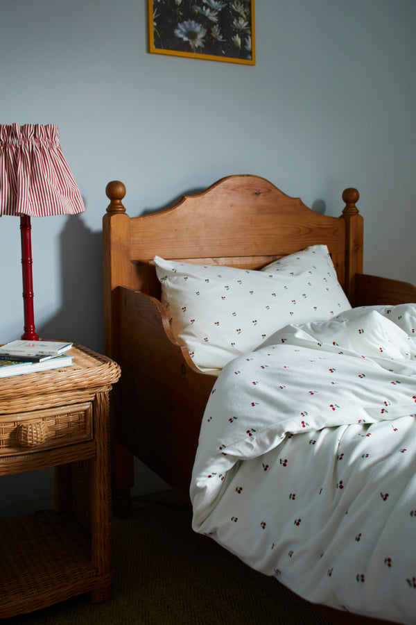 DUVET & PILLOW SET | CHERRIES
